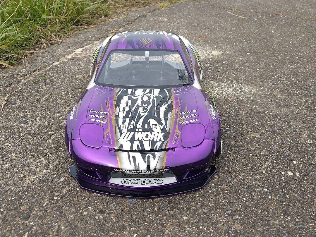 【最終価格】アディクション　ロケバニRX-7　FD3S　製作済新品ラジコンボディ