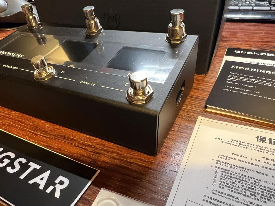 MORNINGSTAR MC6 PRO MIDIコントローラー