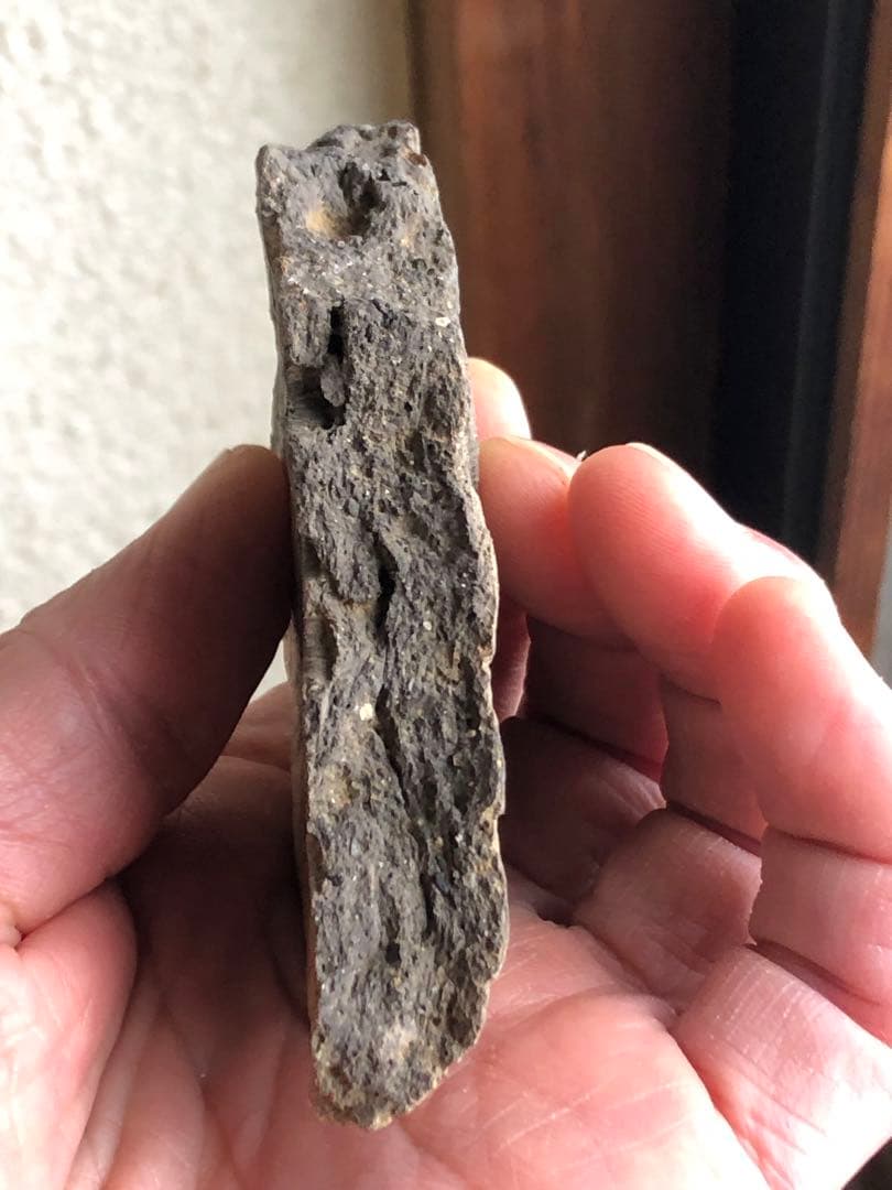 縄文時代の板状土偶のかけら