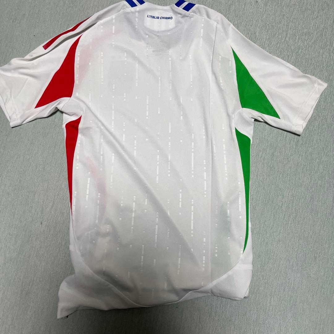イタリア代表オーセンティック正規品元値17600円大幅な値下げあり‼️