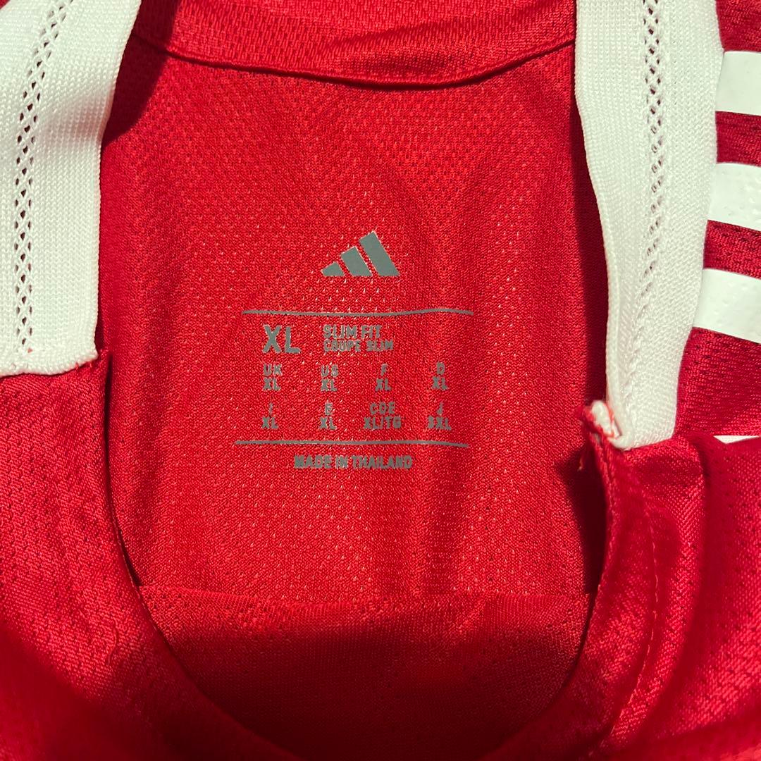 ロ*ア様 【極美品】リバプール　Liverpool ユニフォーム 長袖XLサイズ