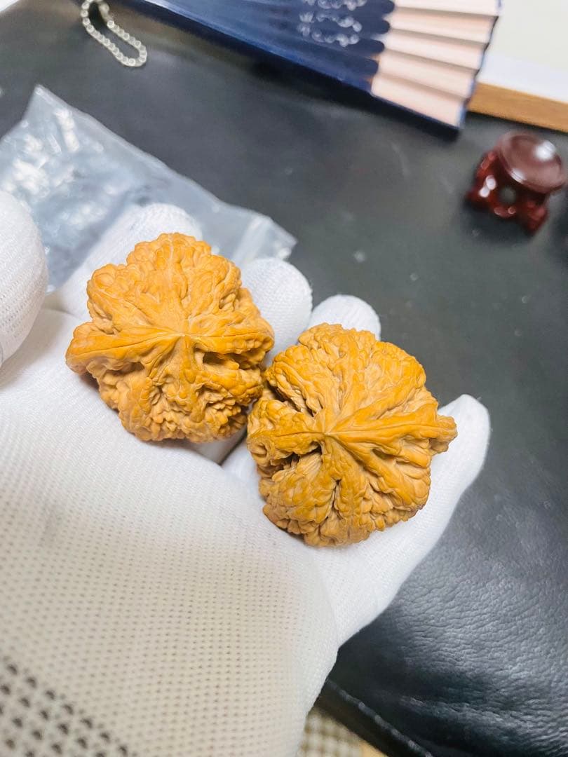 ❤️No.425遊ぶクルミ　文玩核桃 精配大粗筋（夫妻对拜，座山雕） 异形希少