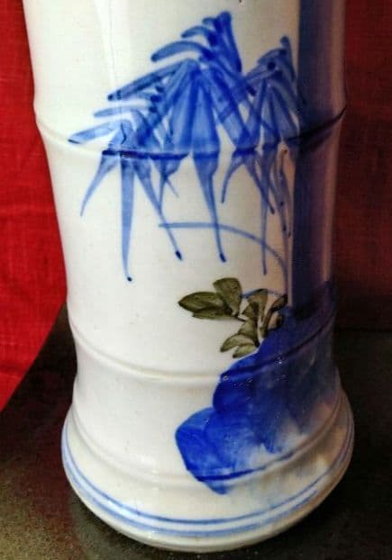 ♥【染付】竹笹・花絵柄　竹筒型　花瓶　円筒形　希少なヴィンテージ有田焼