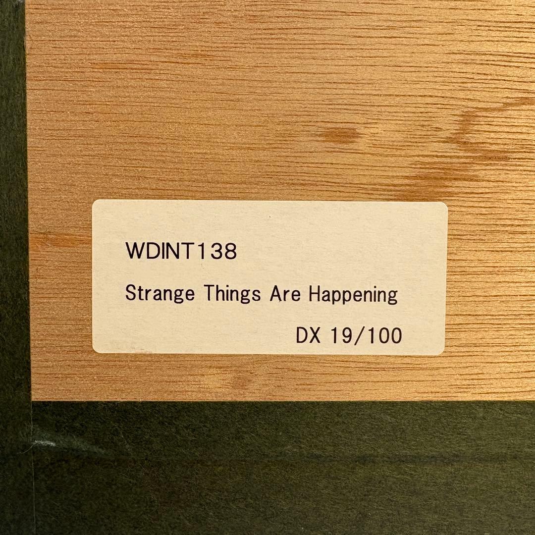 【ディズニー限定絵画】Strange Things Are Happening