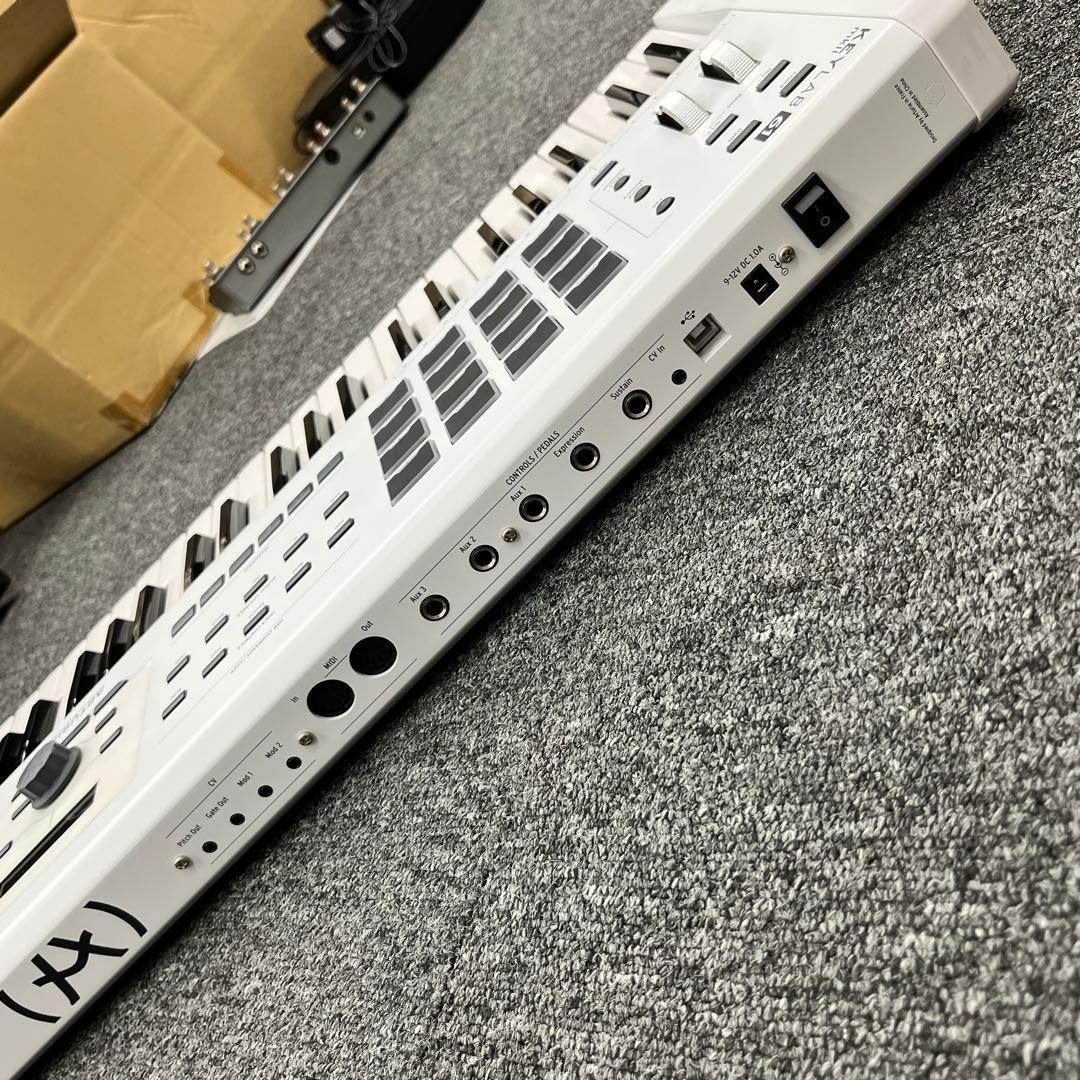 【11020】ARTURIA KEYLAB61 mkII MIDIキーボード