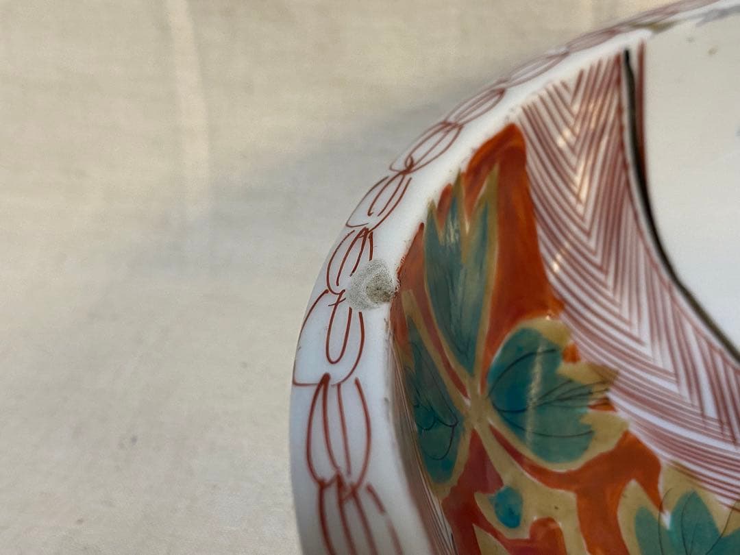 伊万里　古伊万里　鉢　三つ鉢　入れ子　色絵　蝶の図　花の図
