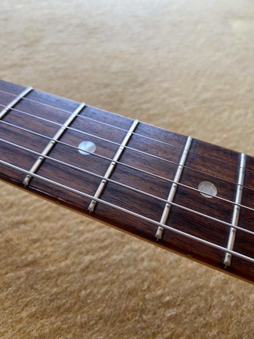 Fender New American Vintage 1965ストラト