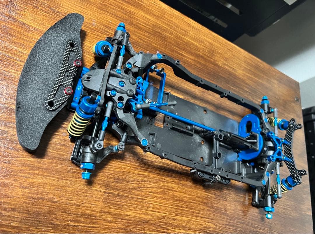 タミヤTAMIYA ラジコン　TB-05PRO アンプ　モータ　サーボ付き