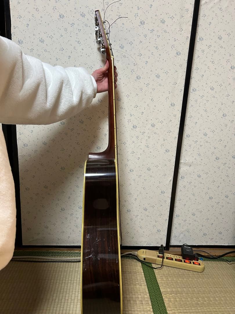 値下げしました。モーリスギターw-35