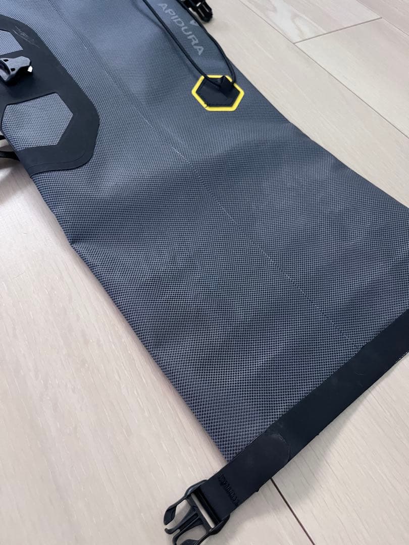 アピデュラ　レア　ハンドルバーバッグ　アクセサリーポケット 中古