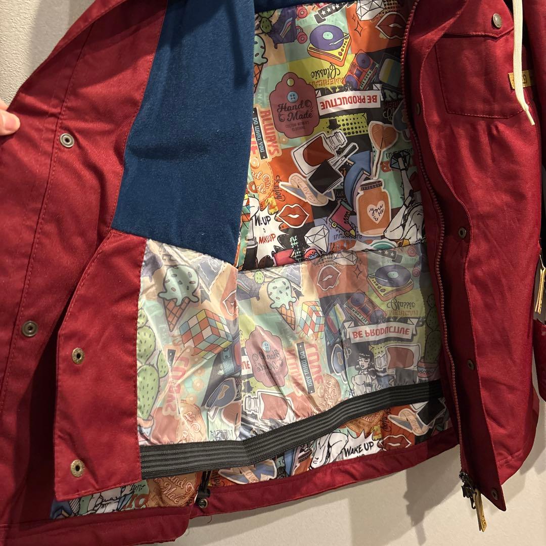 新品　ARG  スノーウェア M 上のみ