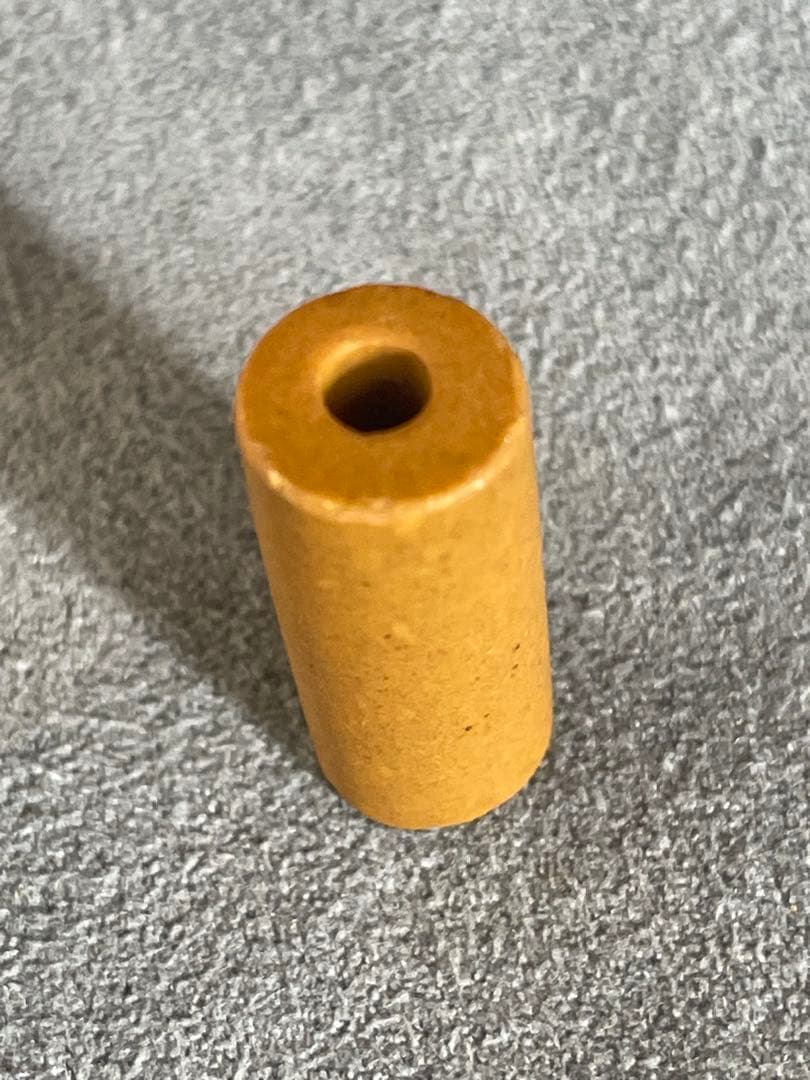 古墳時代　勾玉　管玉　堆積岩　碧玉製管玉　滑石