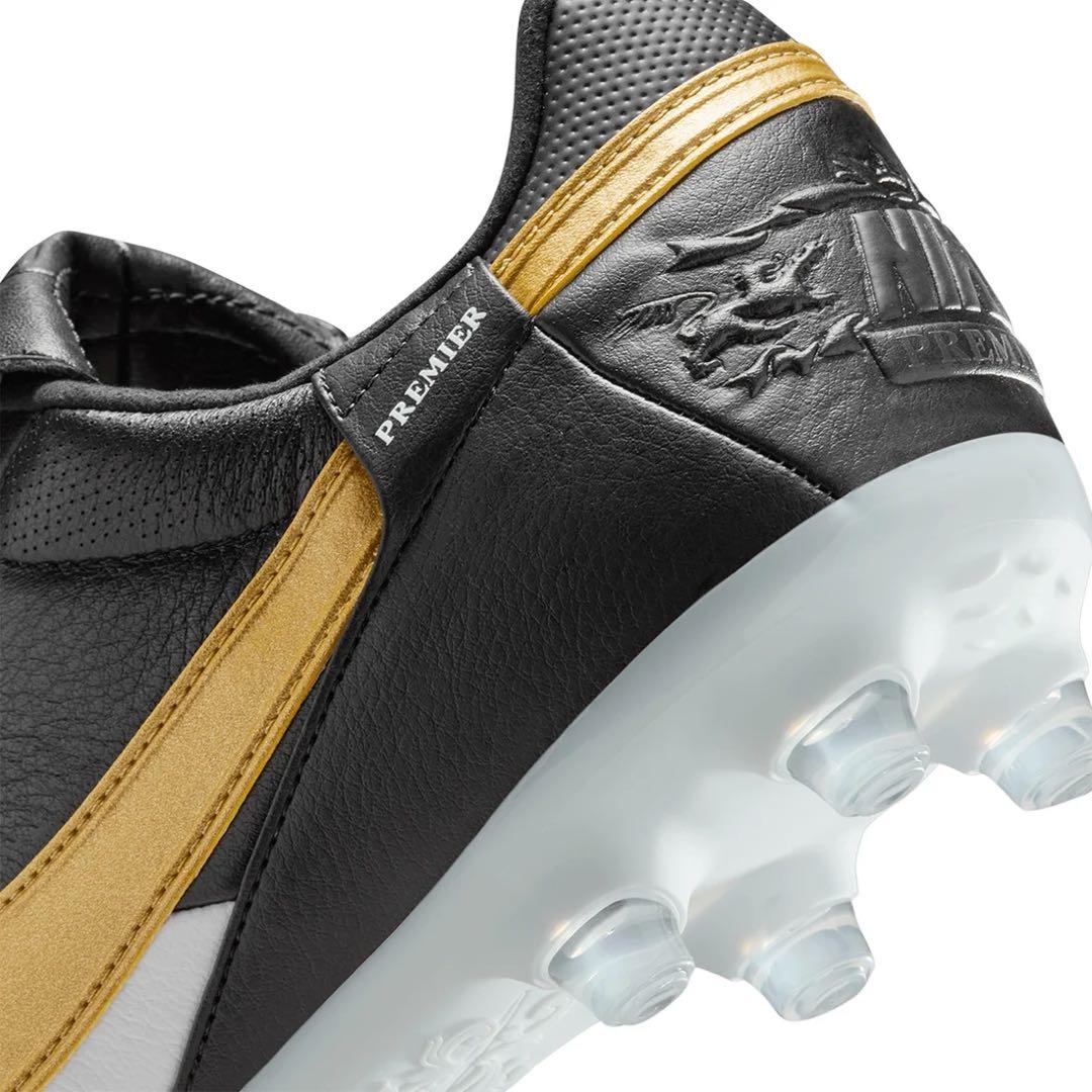 新品！NIKE ナイキ プレミア III FG サッカースパイク 27.5