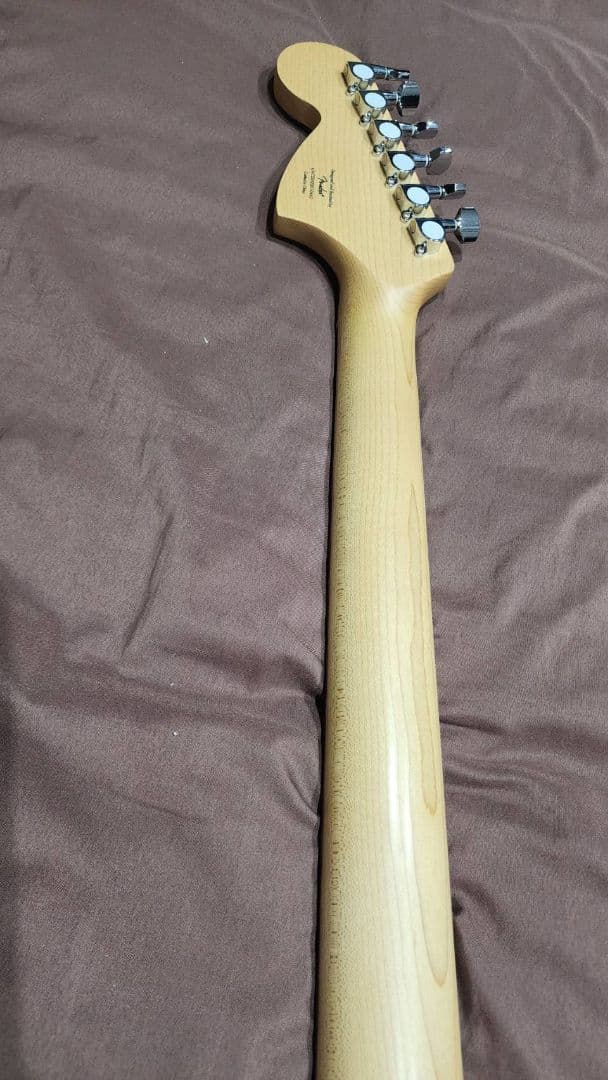 エレキギター Squier by Fender Stratocaster