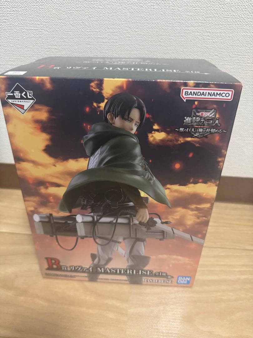 超大型巨人 リヴァイ フィギュア