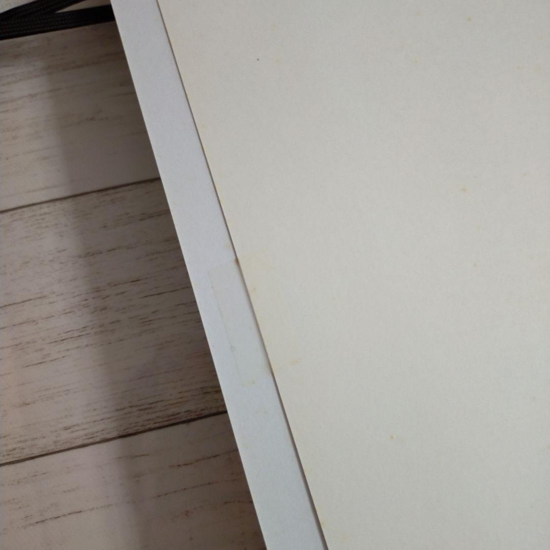 M. Marten, Lights in the Pond　公園　風景画