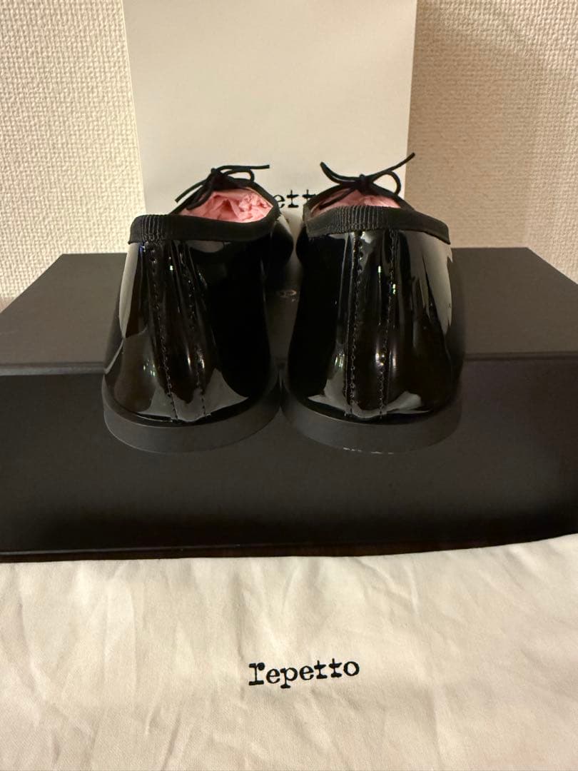 【新品未使用】レペット　V1790SKINE 黒　38 バレエシューズ