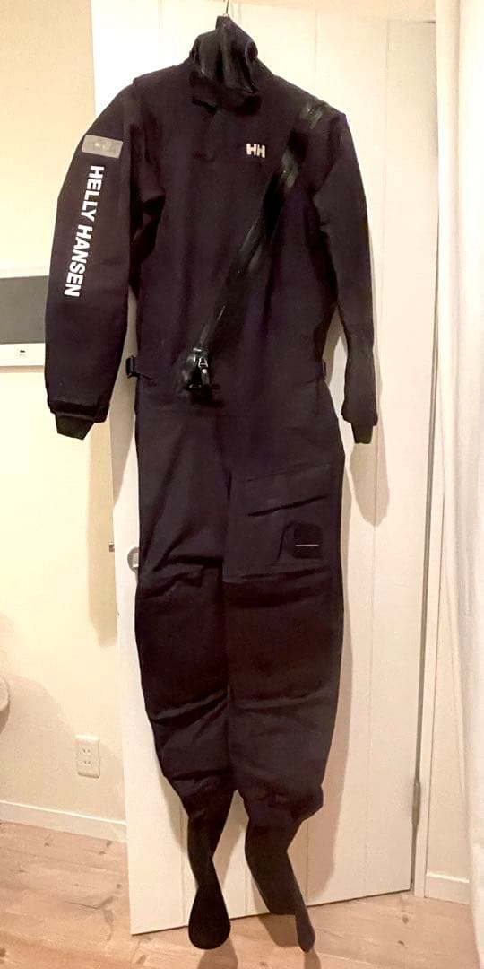 美品 HELLY HANSEN ヘリーハンセン ドライスーツ ヨット XS 釣り