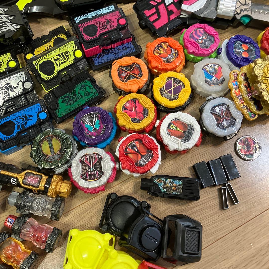 仮面ライダー 　レンジャー　ウルトラマン　まとめ売り　戦隊もの　ベルト