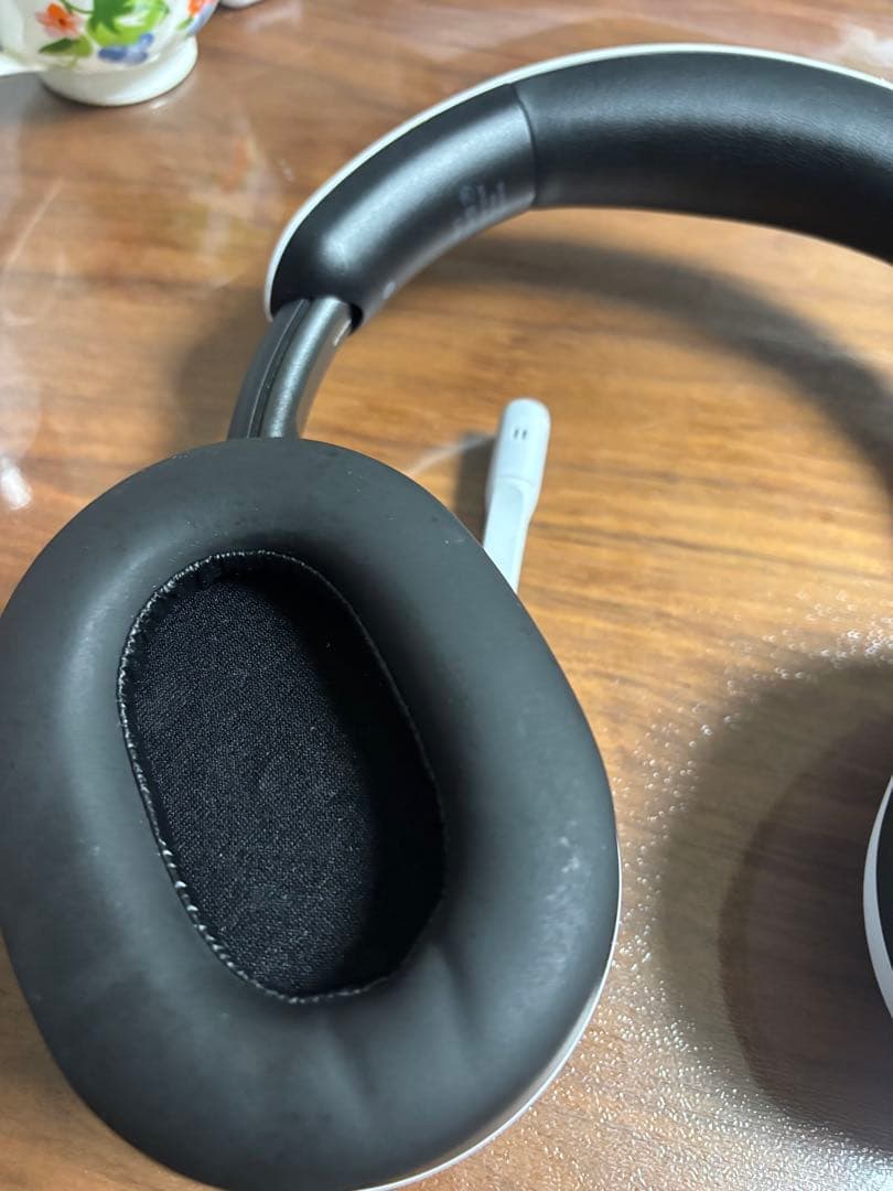 ソニーのワイヤレスノイズキャンセリングゲーミングヘッドセット