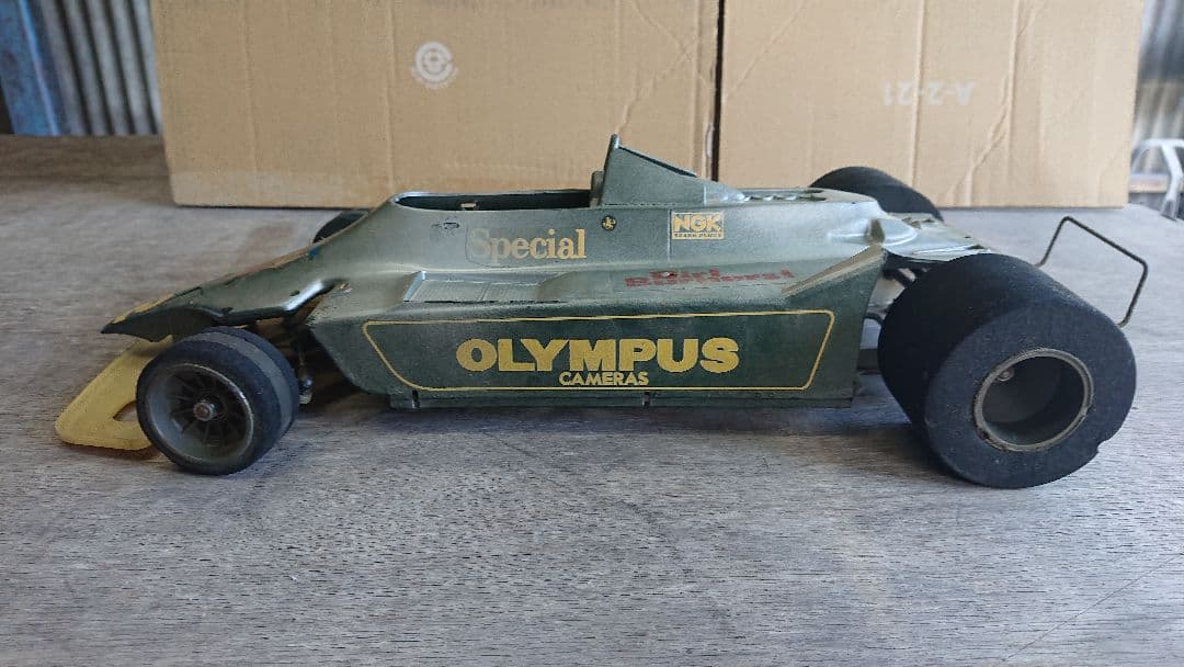 黄*星様 タミヤ ラジコン F-1 レトロ？ ジャンク品