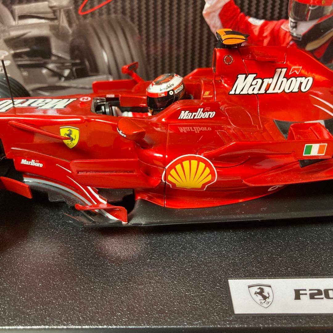 ホットホィール1/18Ferrari F2008 キミライコネン