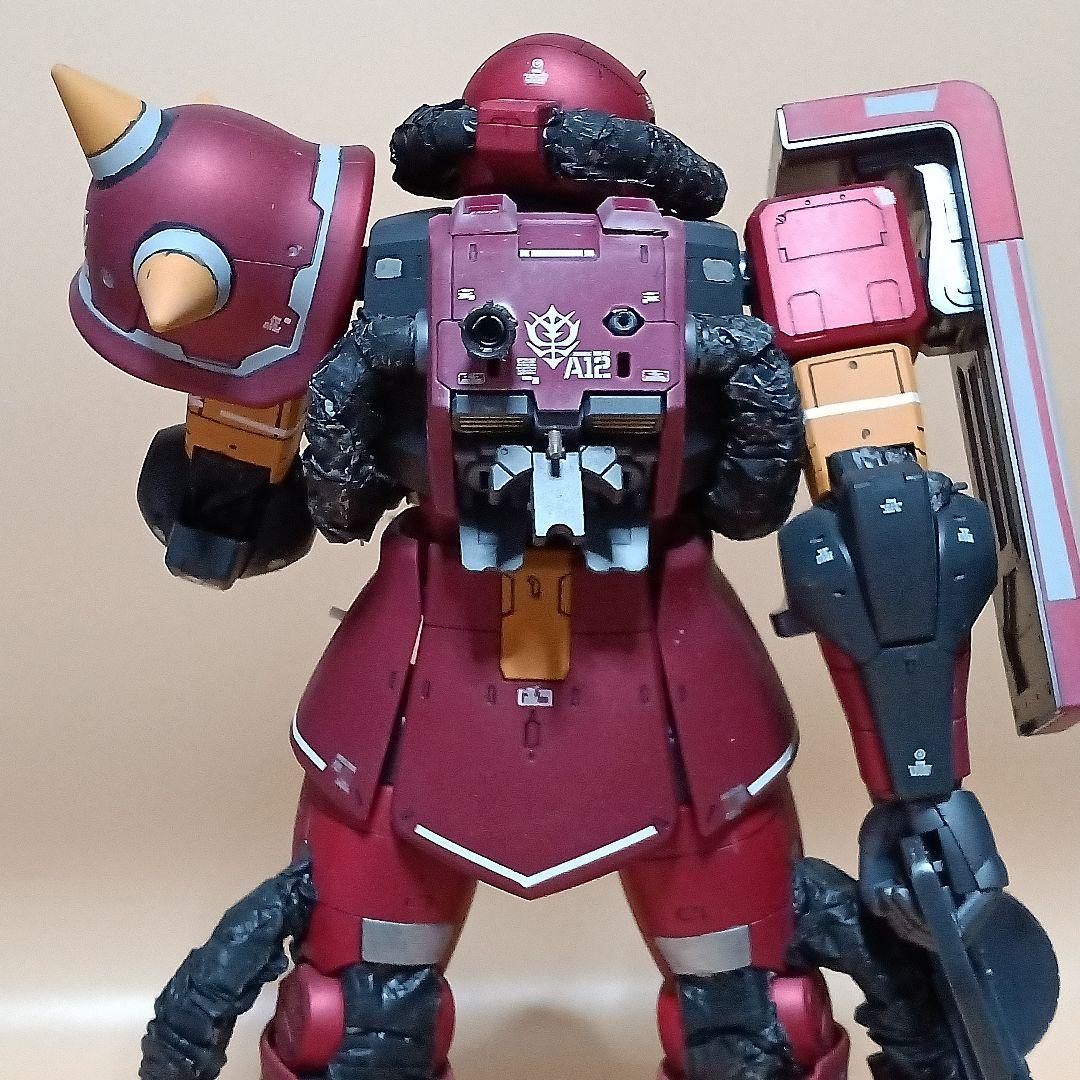 【ジャンク】ガンダム　ザク　プラモデル　組み立て品　大きめガンプラ