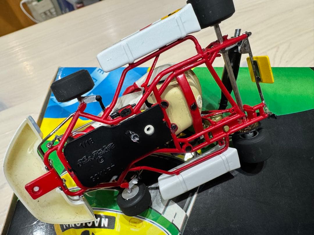 ミニチャンプス 1/18 Kart Paris-Bercy アイルトン・セナ
