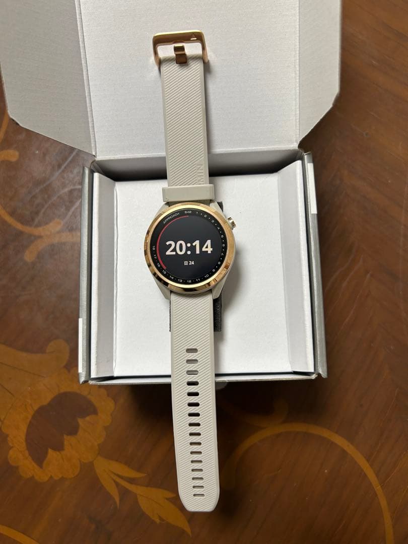 GARMIN GPSゴルフウォッチ Approach S42