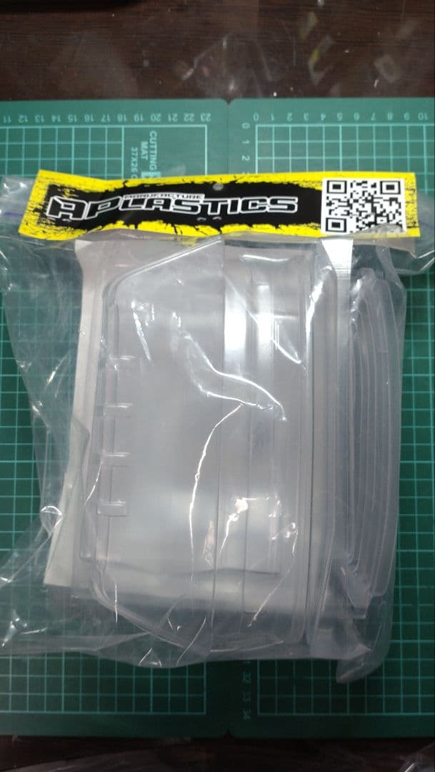 新品 無塗装  E30 APLASTICS ラジドリ ボディ