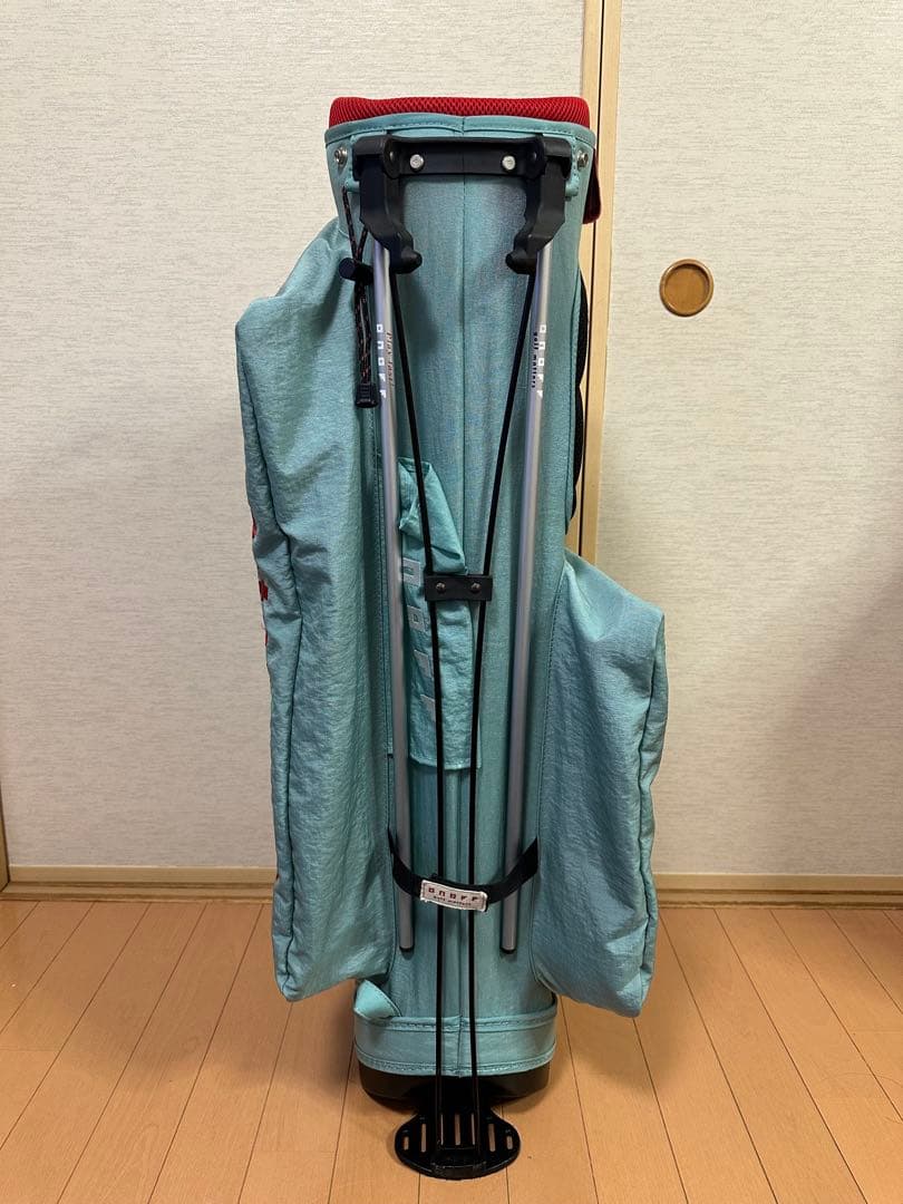 早い者勝ち！超美品！未使用に近い！　オノフ　スタンドキャディバッグ　人気カラー