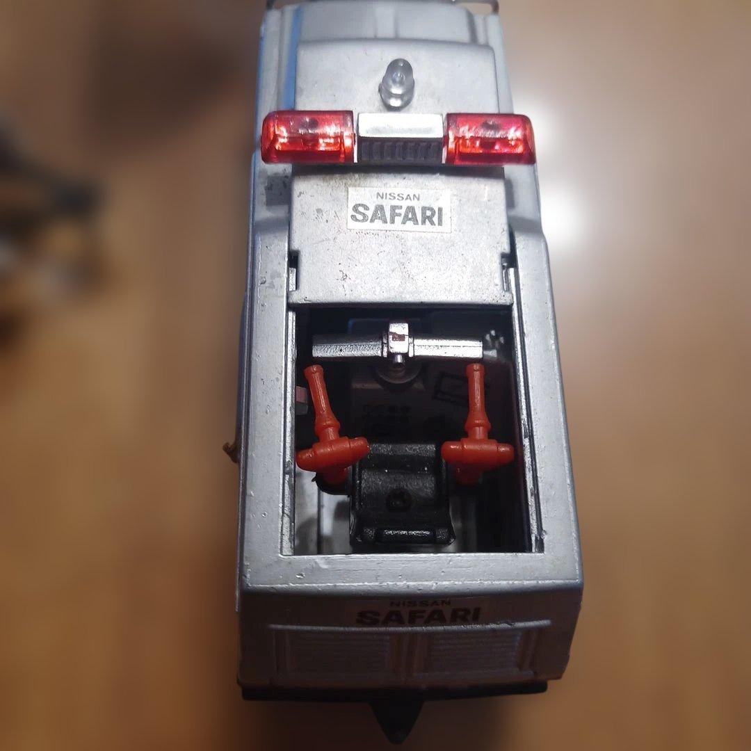 NISSAN　SAFARI　4WD　ヨネザワトイズ　西部警察