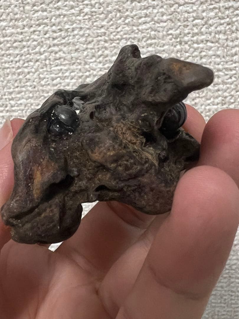 木製虫の置物