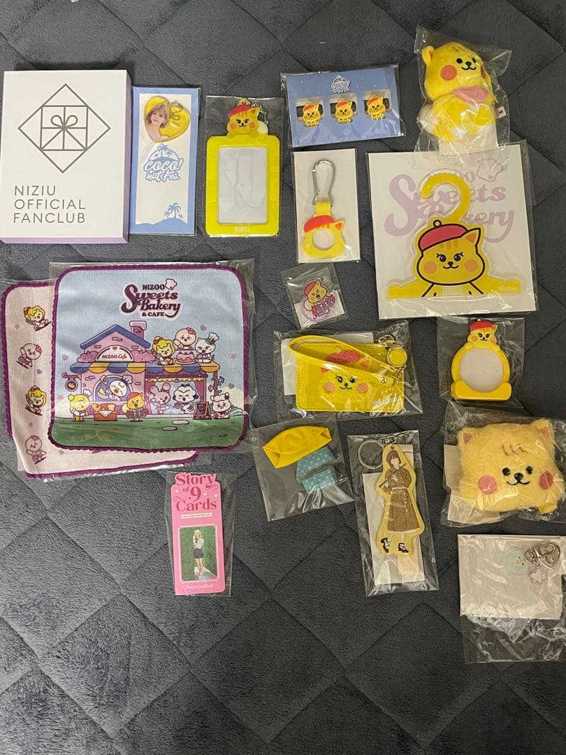 NiziU RIKU グッズ　まとめ売り