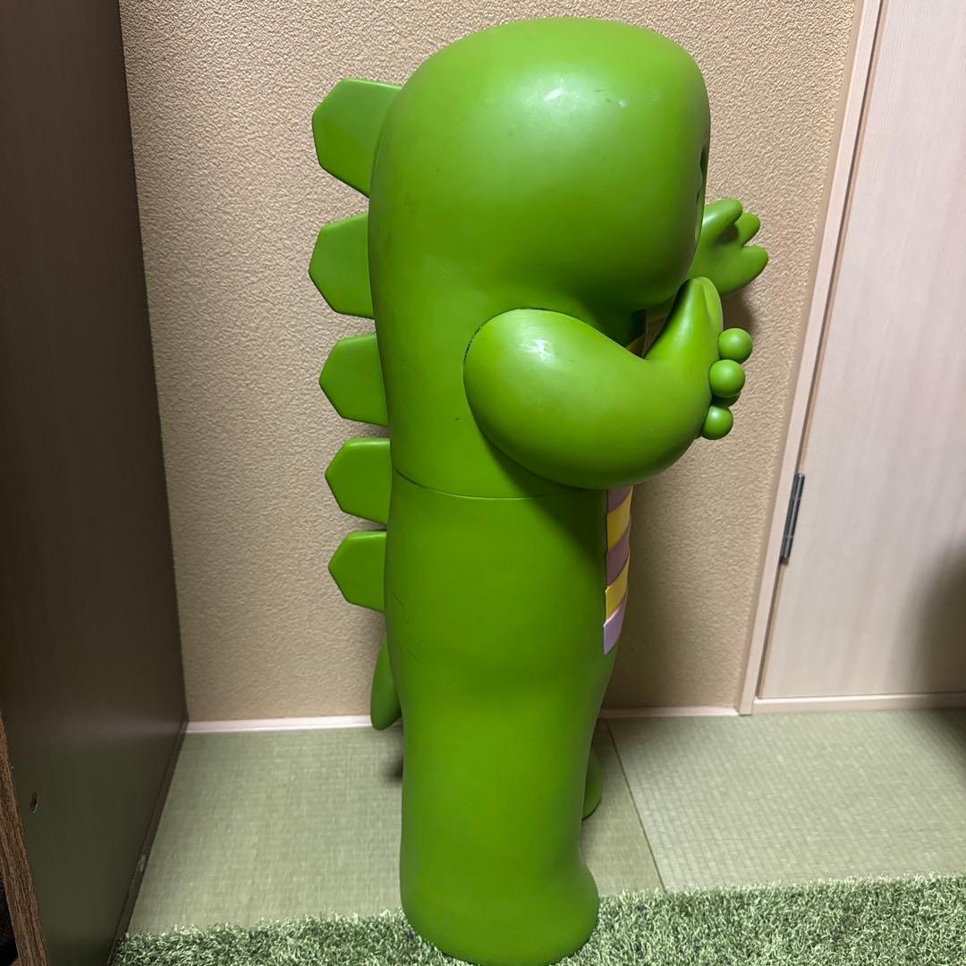 でっかいガチャピン　フィギュア