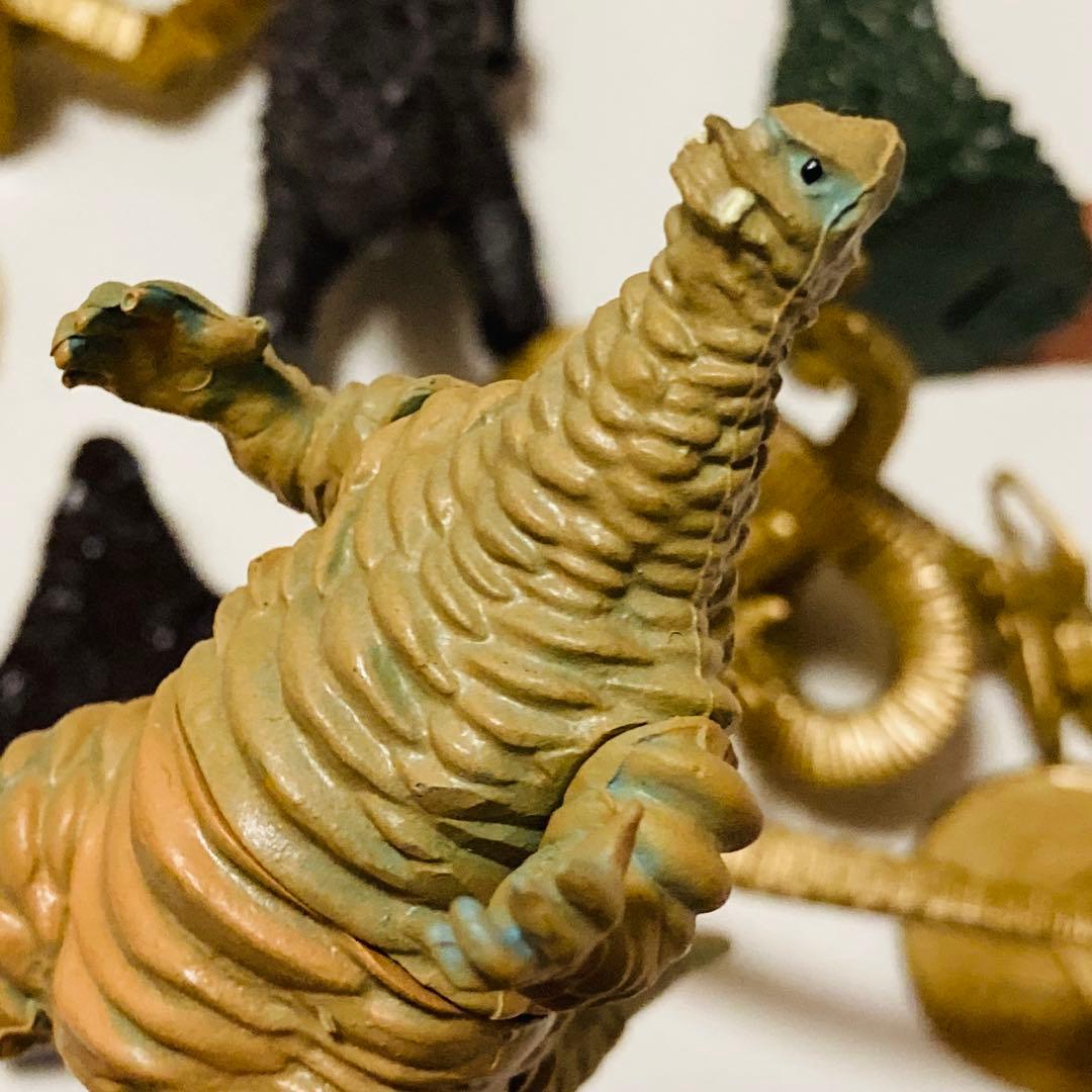 ガシャポン✳️ウルトラマン『HG 怪獣シリーズ ガチャフィギュア 10個セット』