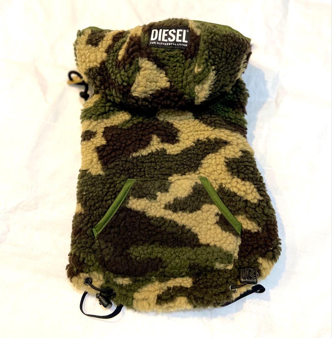 DIESEL ドッグウェアコレクション　カモフラージュパーカー　3S 新品未使用