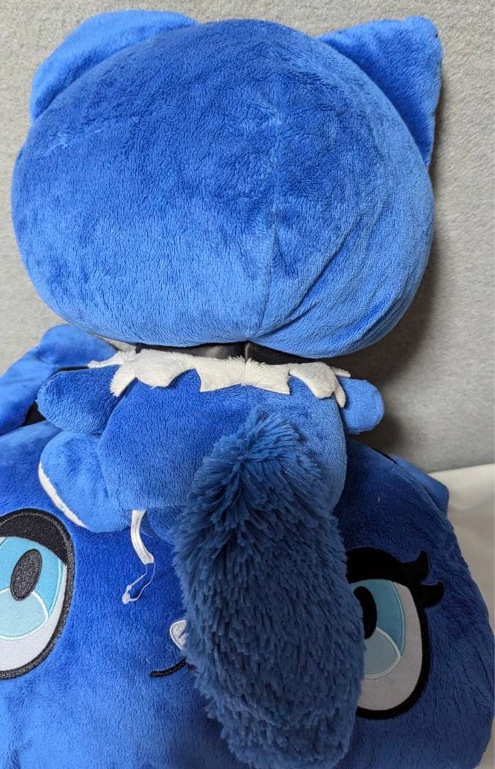 Ado アドローザトルマリィ　ぬいぐるみ　クッション