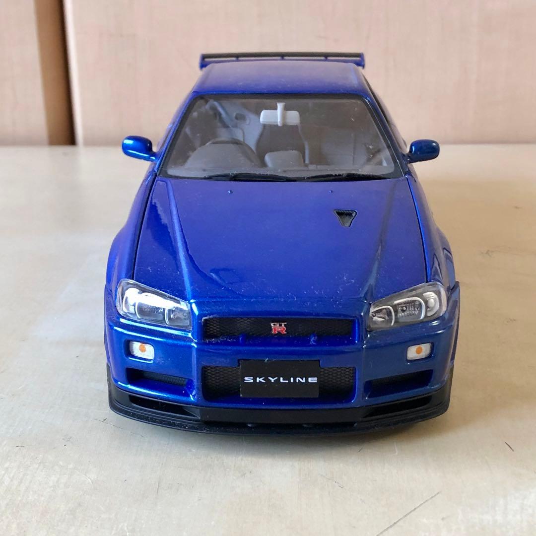 AUTO ART 1/18 R34 GT-R Vスペック II ベイサイドブルー