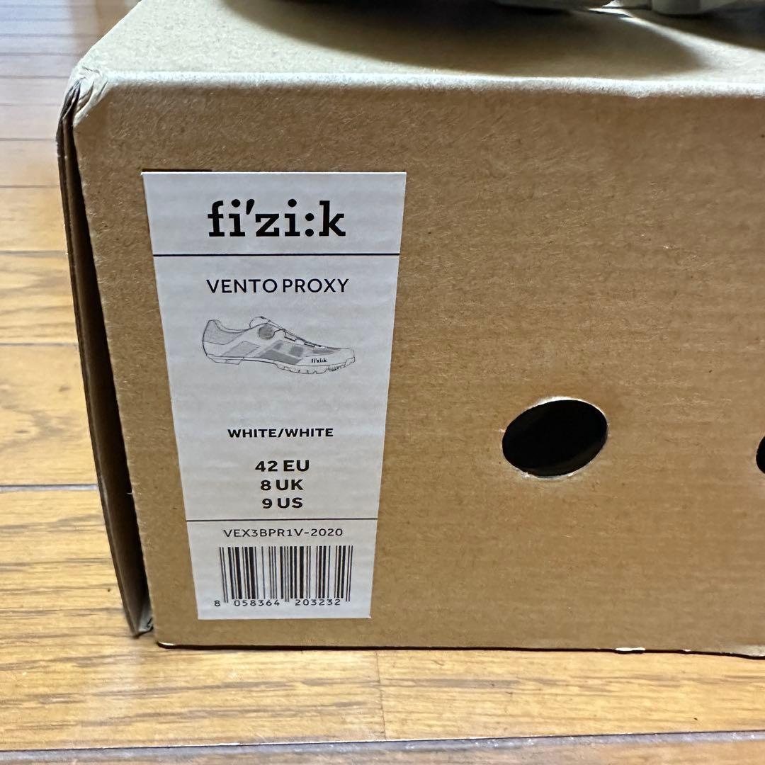 fi'zi:k フィジーク VENTO PROXY ホワイト 42EU（9US）