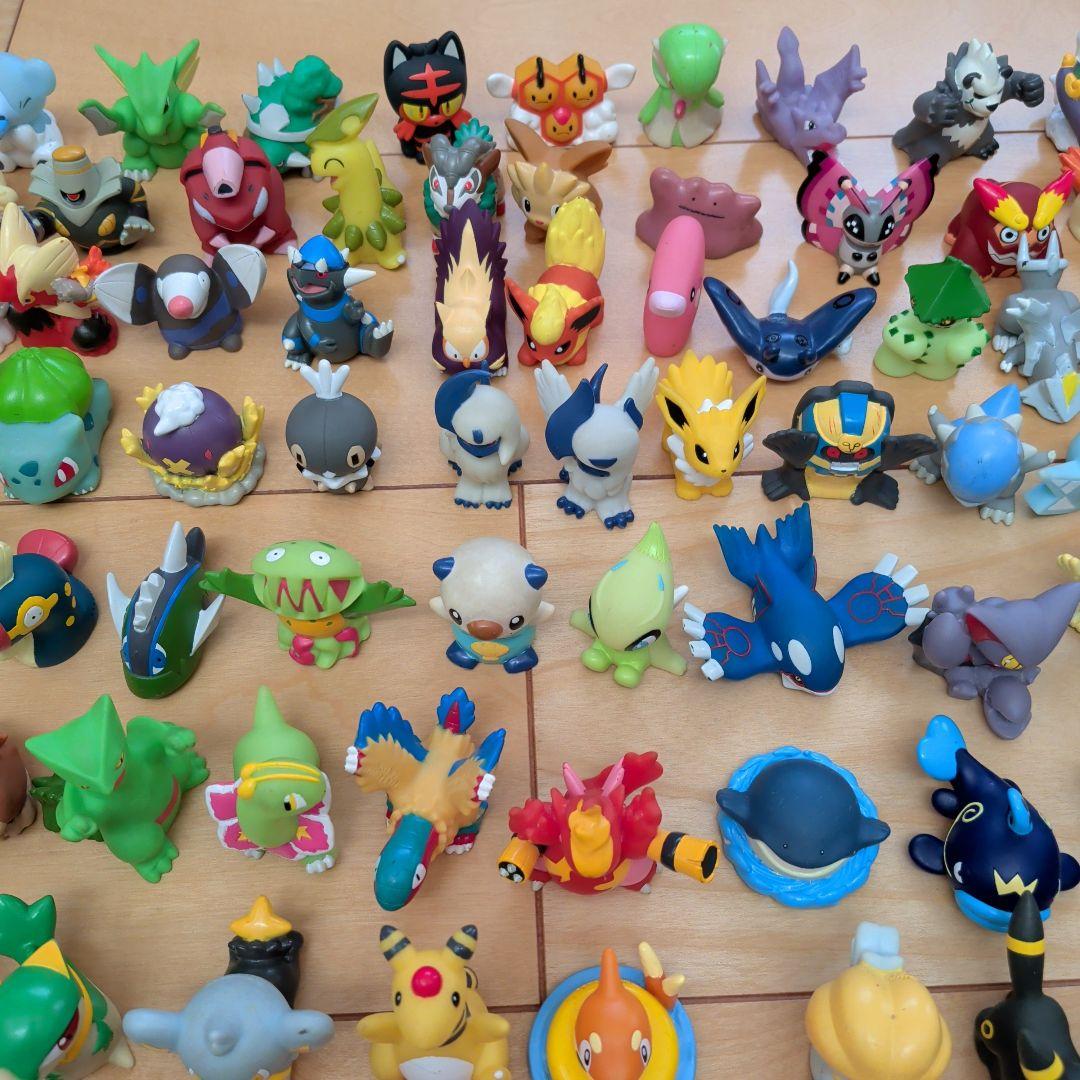 任天堂　ポケモン　指人形　ポケモンキッズ 約350個