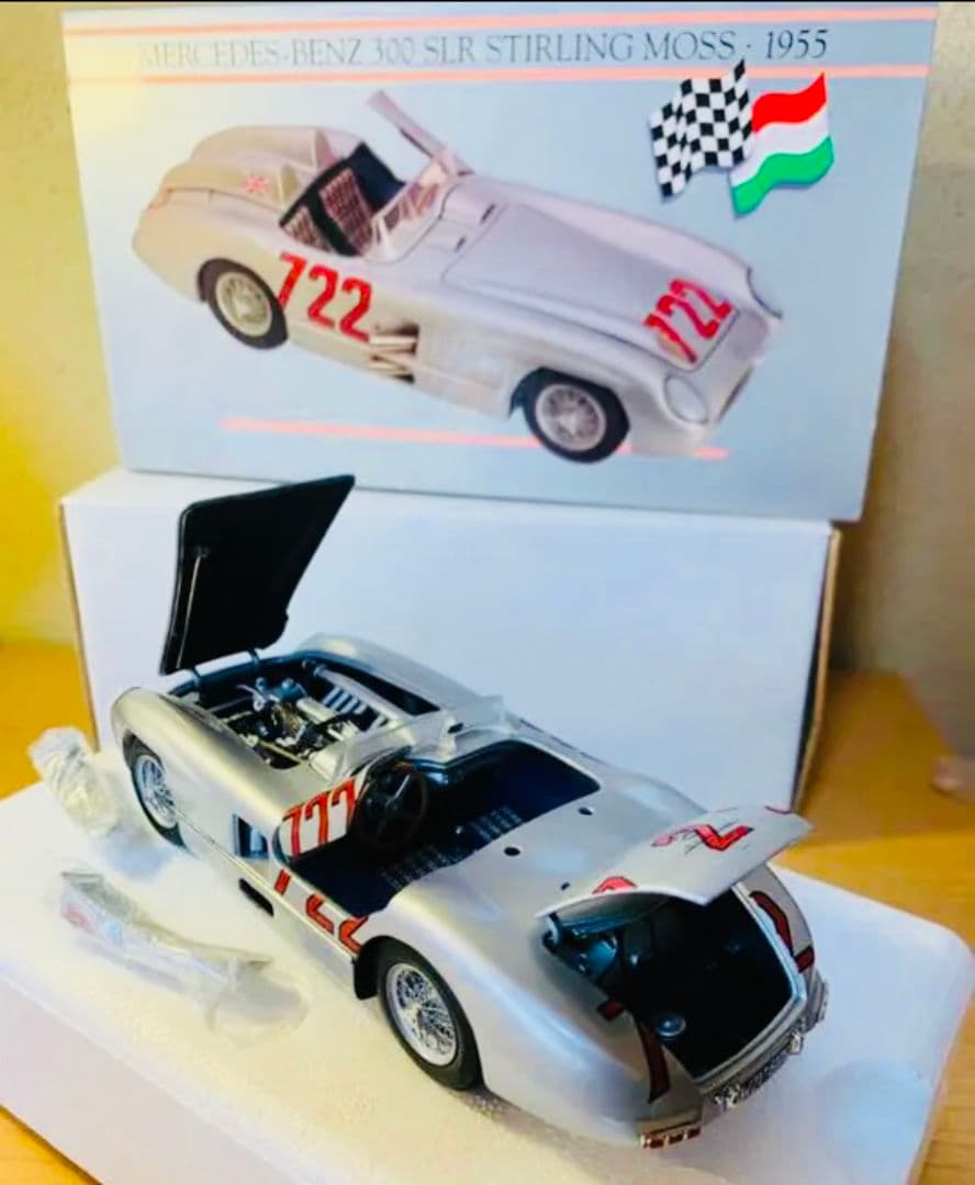 美品★貴重‼️ミニチャンプス 1/24❣️ベンツ300SLR ‼️❣️希少モデル