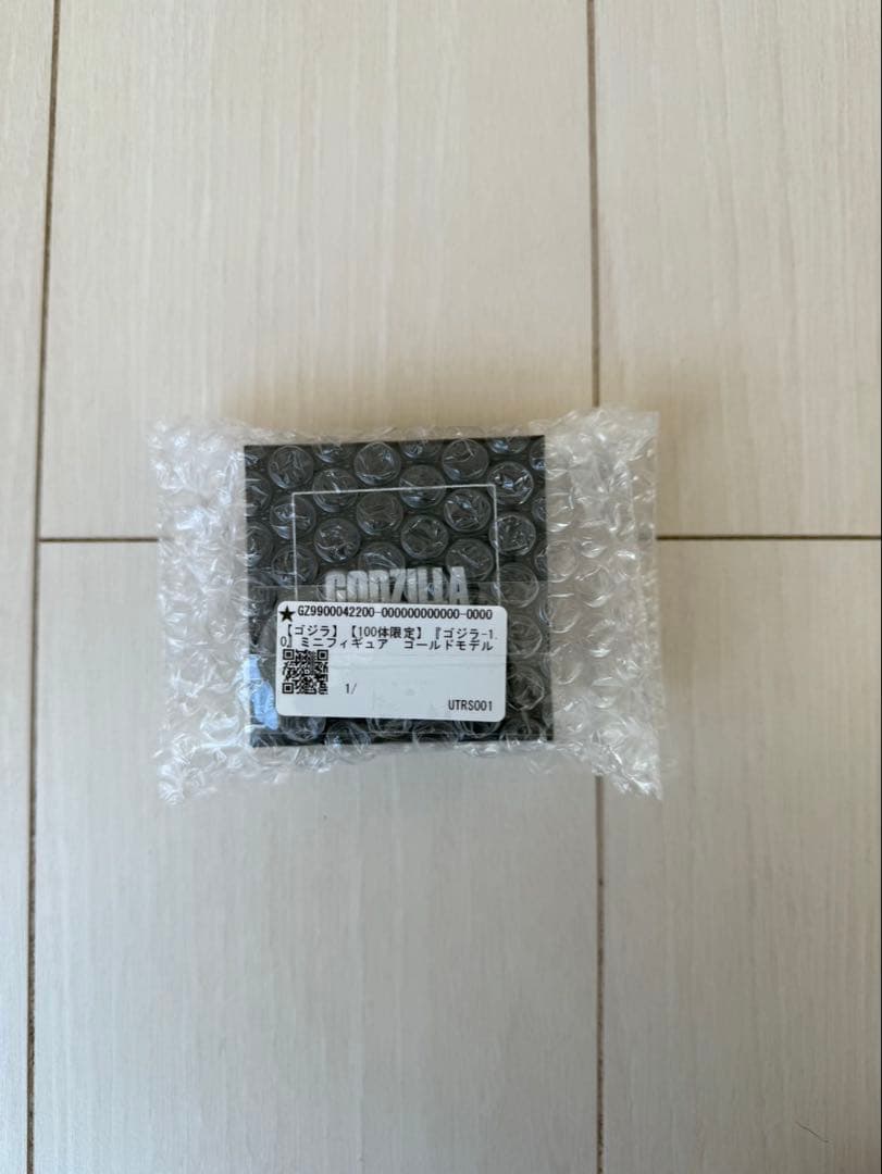 100体限定純金ゴジラ-1.0