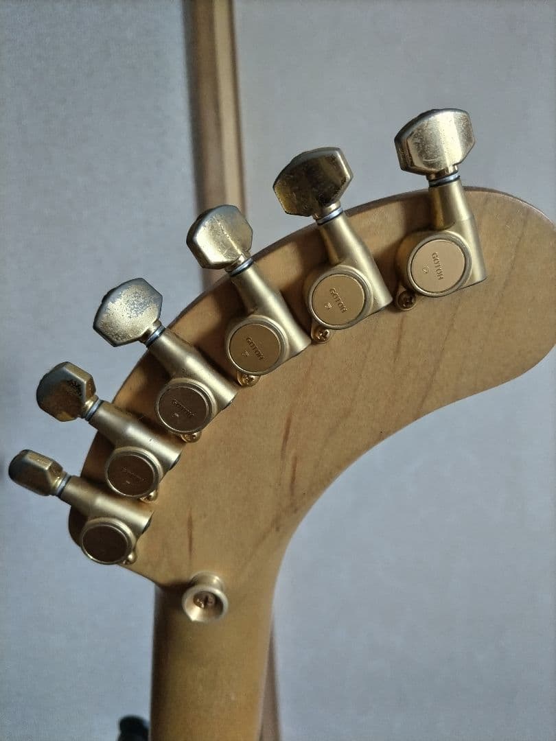 FERNANDES レッド エレキギター、ZO-3、レフティ