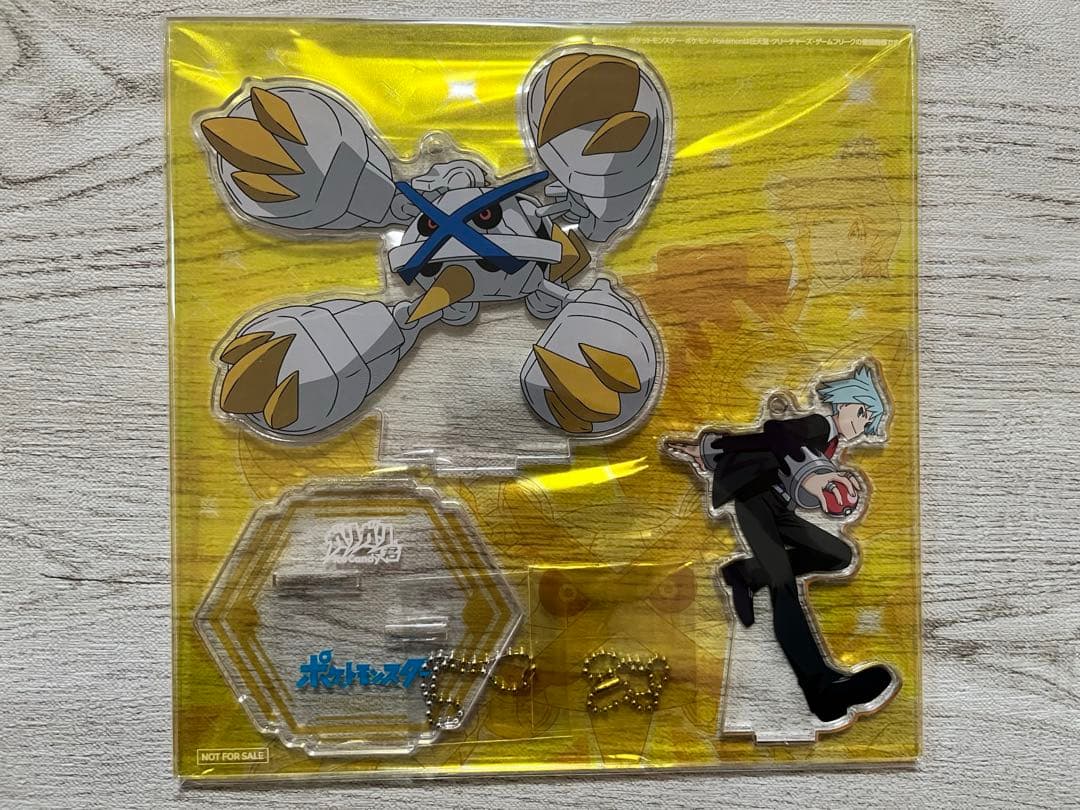 ガリガリ君　ポケモン　アクリルスタンド　ダイゴ&色違いメガメタグロス