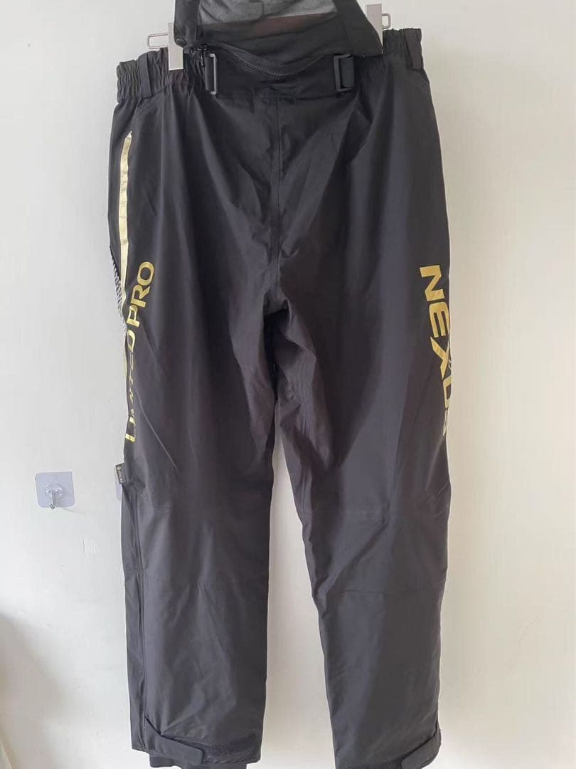 シマノリミテッドプロGORE-TEX RA-112U レインスーツ M