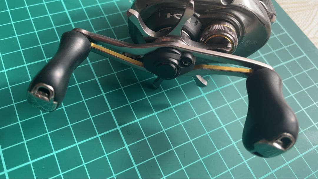 シマノ　16アルデバランbfs xg 左ハンドル