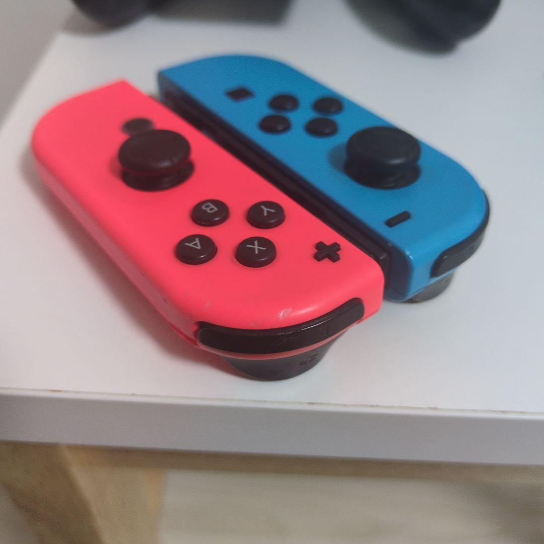 Nintendo Switch 本体セット（ネオンブルー/レッド）