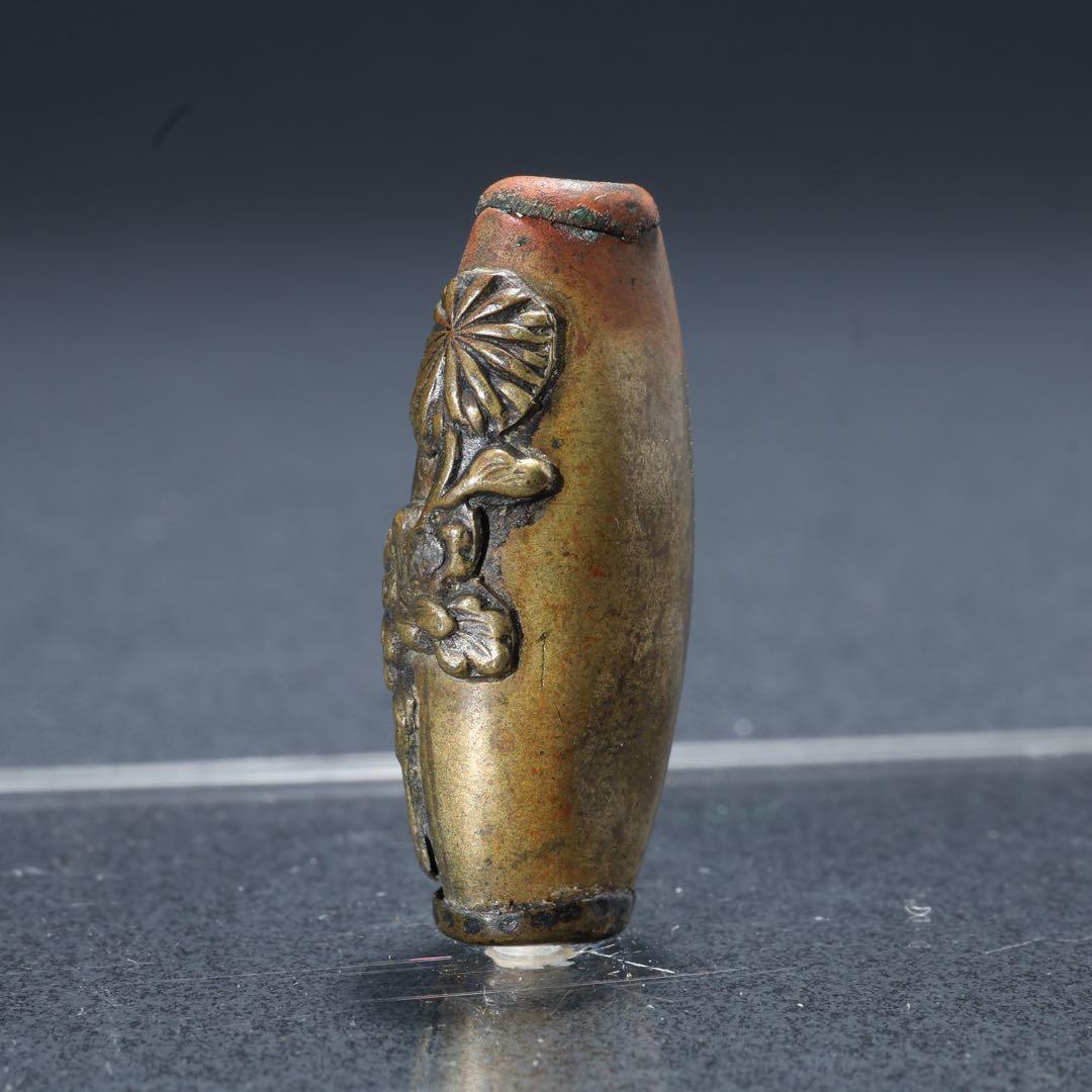 緒締め玉　菊水　提げもの　金属　黒　R1646