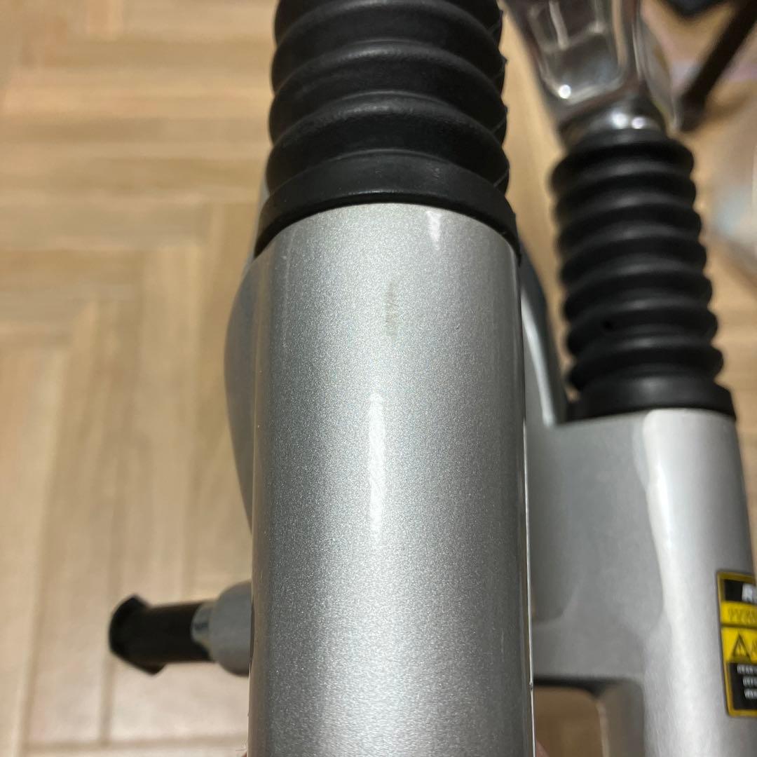 クロスバイク　700C用サスペンションフォーク